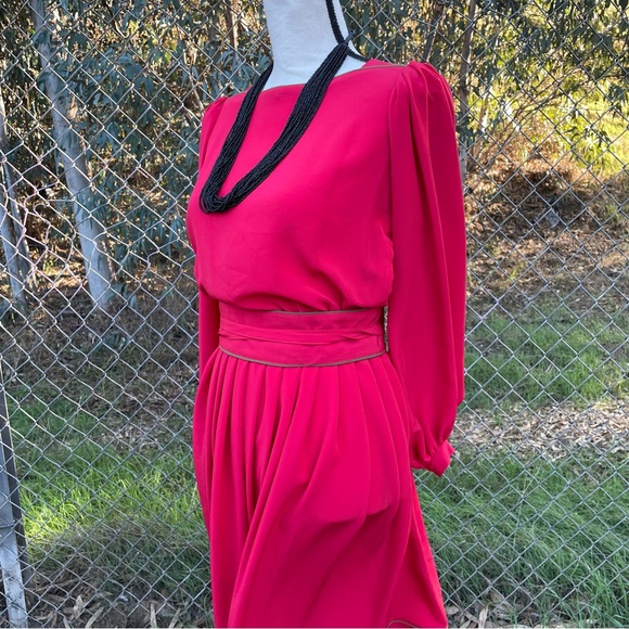 VINTAGE 80’s I. Magnin Designer RED Dress with Self-Tie- CLASSIC FASHION! - Picture 6 of 14